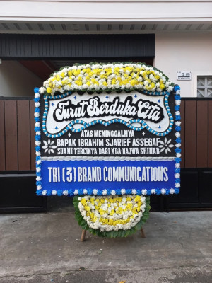 Papan Bunga Duka di Pagindar